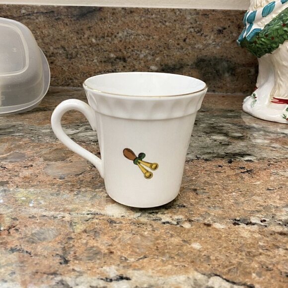 Daimler 1886 Crown Stanford Shire England Fine Bone china Mug Cup White - Picture 3 of 4